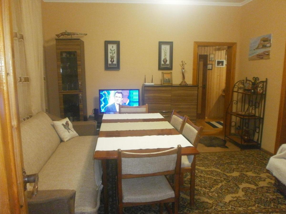 Pid Skeleyu Hotel Лазещина Екстериор снимка